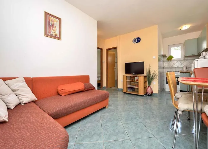 - Zadar Riviera 8249 Petrcane