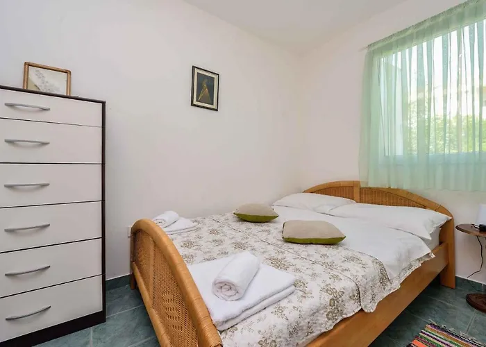 - Zadar Riviera 8249